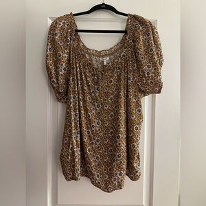Maurice’s Floral Puff Sleeve Top.